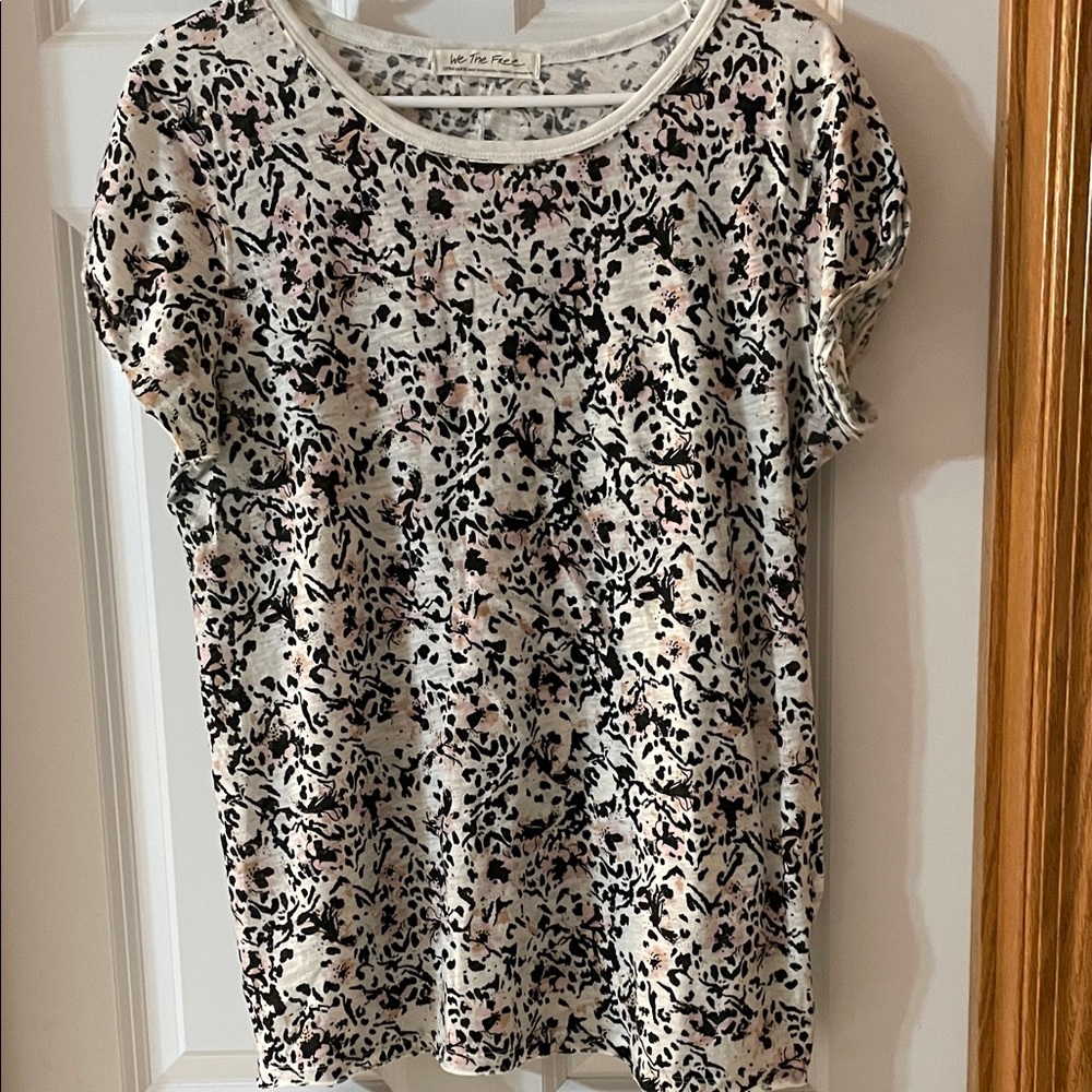 We The Free Floral Print Short Sleeve Tee - White/Pink/Black XL